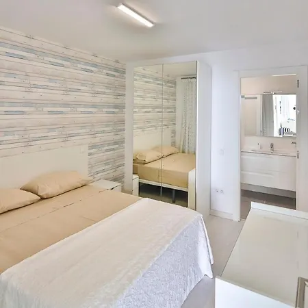 Modern 2 Bed Puerto Banus K2 *