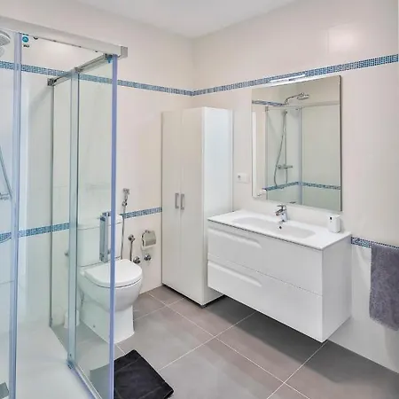 Апартаменти Modern 2 Bed Puerto Banus K2 Марбелья