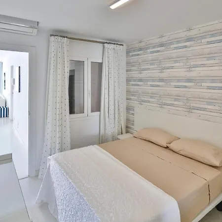 Modern 2 Bed Puerto Banus K2 * Marbella